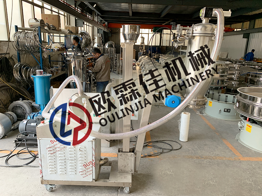 鋰電三元材料真空上料機交付